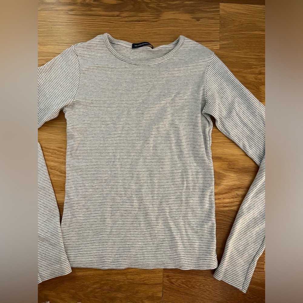 Brandy melville long sleeve